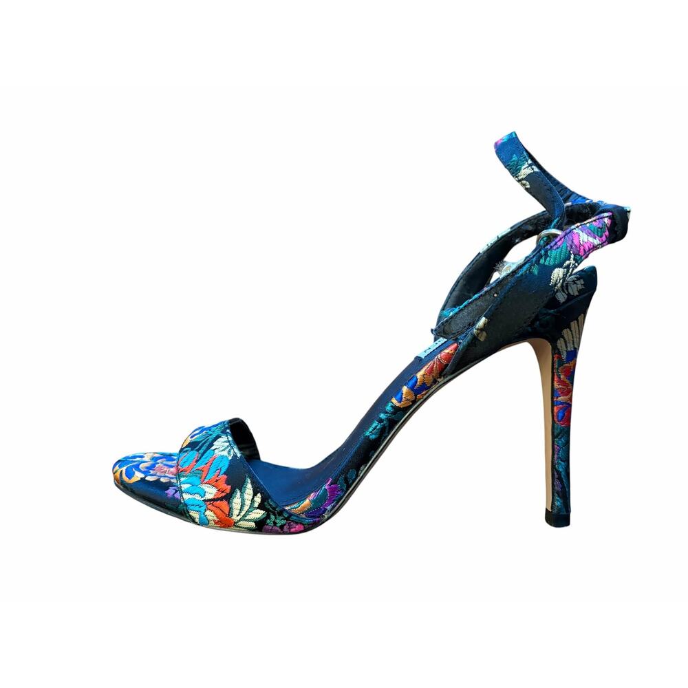Steve Madden Reno Floral Embroidered Stiletto Heels 8.5 Black Brocade - Picture 2 of 16